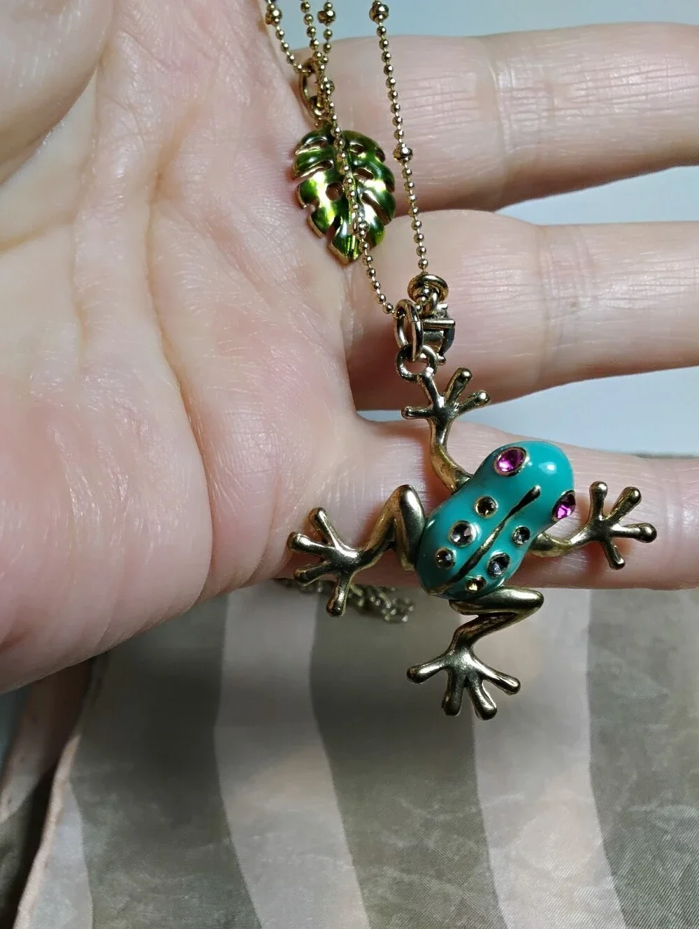 Betsey Johnson Frog Necklace Gold 22